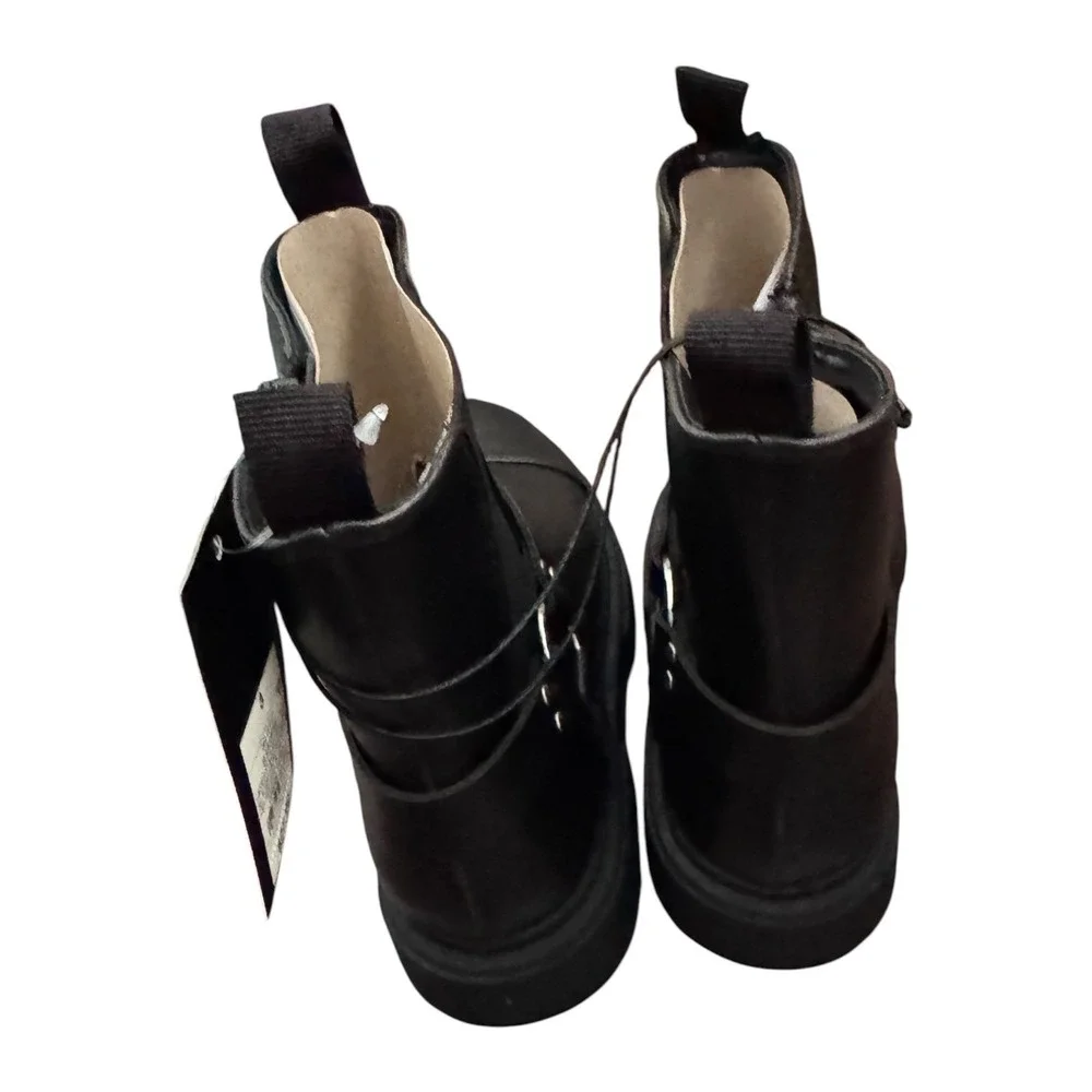 Art Class Crosby Black Harness Boots Girls Size 4 Lug Sole Ankle Booties NEW